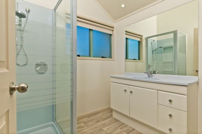 Photo of property in 7/7 Rawhiti Road, Manly, Whangaparaoa, 0930