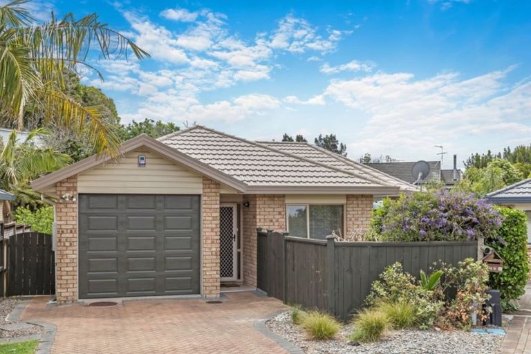 Photo of property in 47 Red Hibiscus Road, Stanmore Bay, Whangaparaoa, 0932