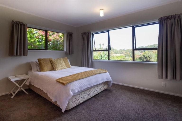 Photo of property in 2 Kemp Road, Kerikeri, 0230