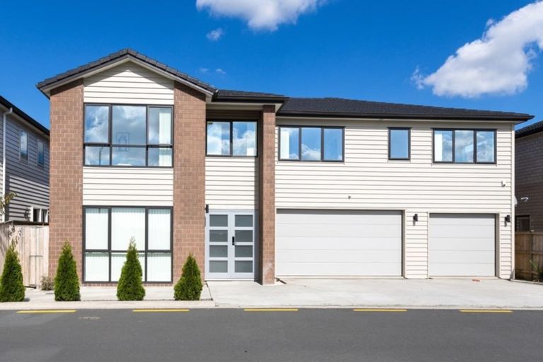 Photo of property in 4 Barnesmore Road, Flat Bush, Auckland, 2019