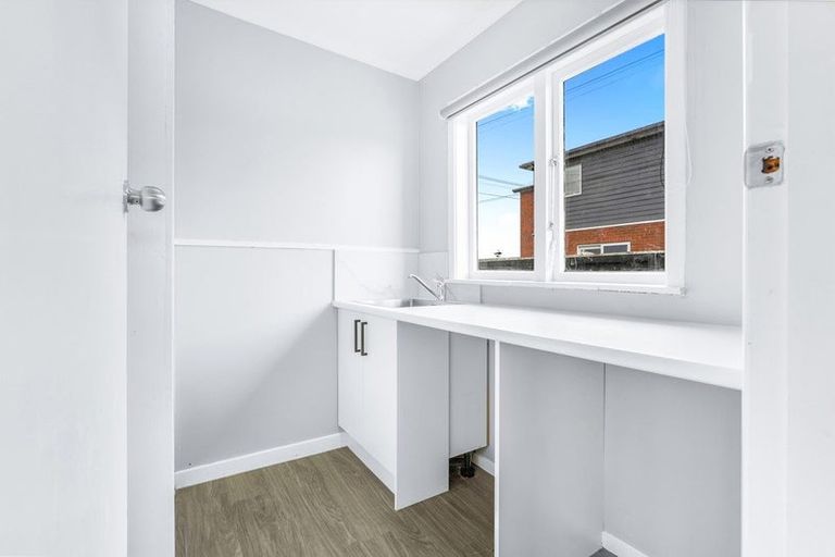 Photo of property in 33a Normandy Avenue, Melville, Hamilton, 3206