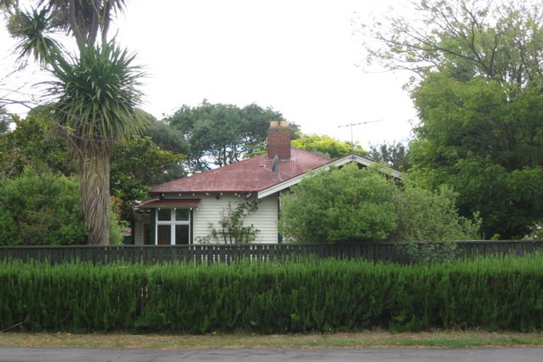 Photo of property in 4 Roosevelt Avenue, St Albans, Christchurch, 8014