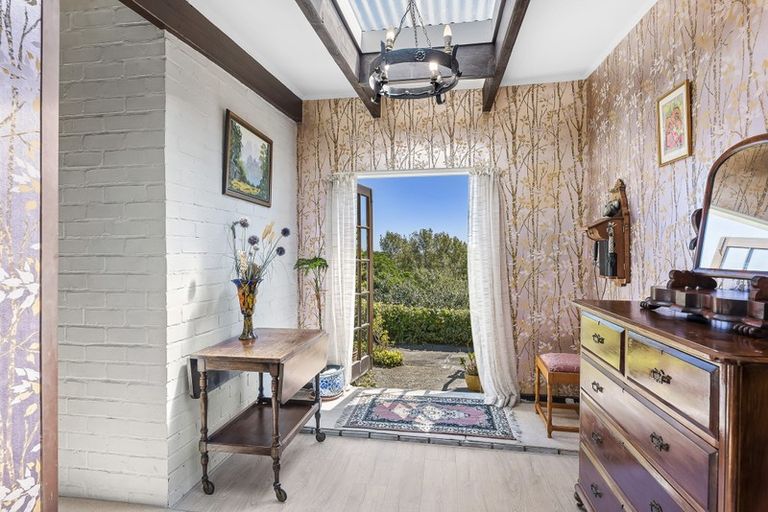 Photo of property in 72 Leinster Avenue, Raumati South, Paraparaumu, 5032