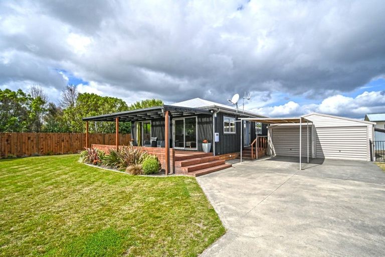 Photo of property in 16 Arklow Place, Flaxmere, Hastings, 4120