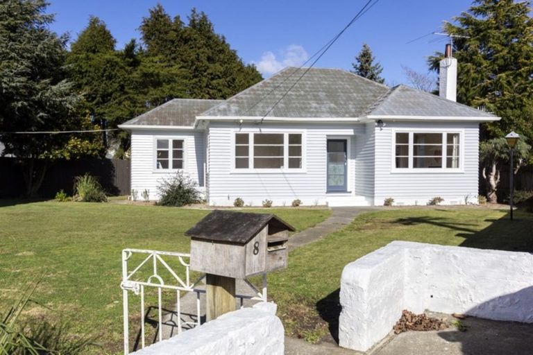 Photo of property in 8 Hood Avenue, Heretaunga, Upper Hutt, 5018