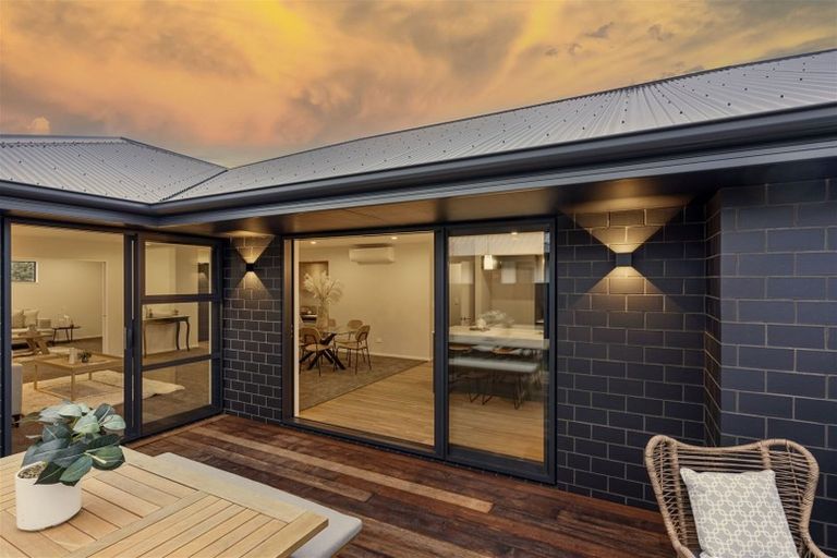 Photo of property in 10 Pierce Street, Marshland, Christchurch, 8083