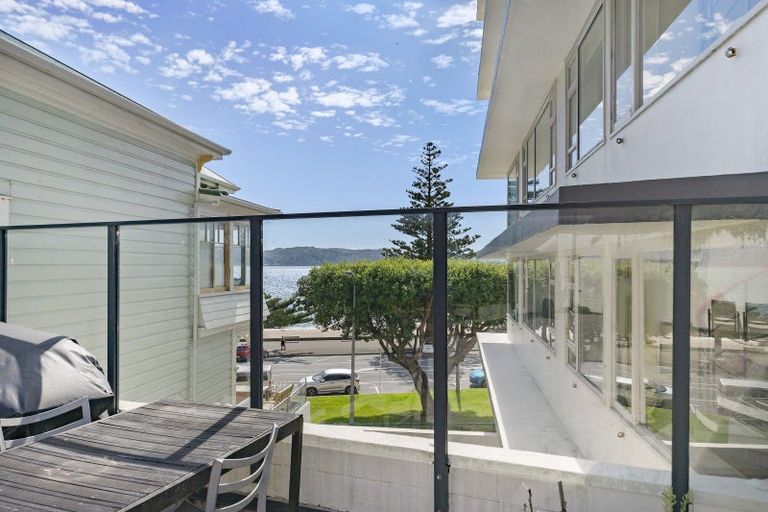 Photo of property in Clifton Towers, 202 Oriental Parade, Oriental Bay, Wellington, 6011