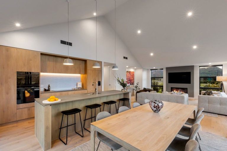Photo of property in Kawarau Heights, 29 Kawarau Heights Boulevard, Lake Hayes, Queenstown, 9304