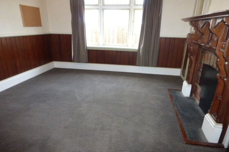 Photo of property in 24 Torrens Road, Hillmorton, Christchurch, 8024