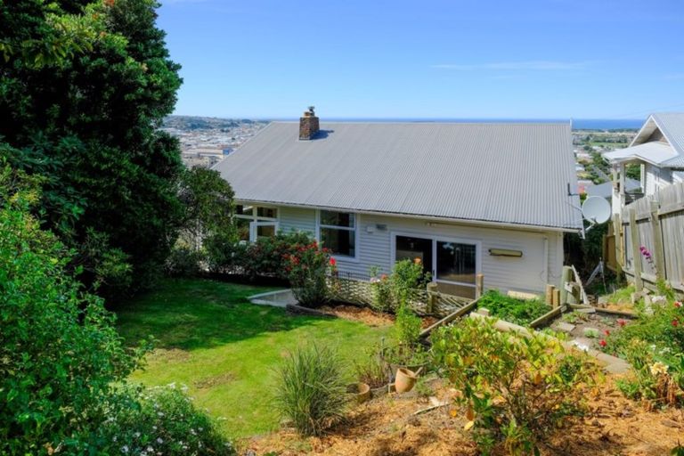 Photo of property in 18 Forfar Street, Clyde Hill, Dunedin, 9011
