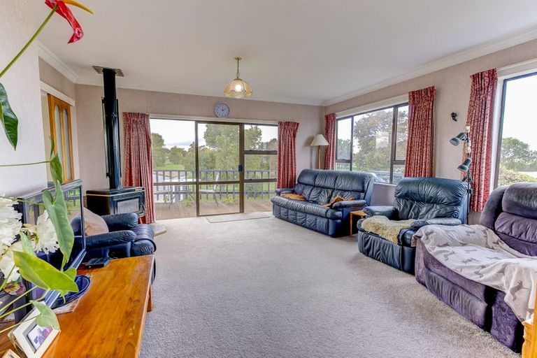 Photo of property in 294 Tuhikaramea Road, Temple View, Hamilton, 3290