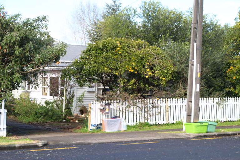 Photo of property in 50 Norana Avenue, Favona, Auckland, 2024