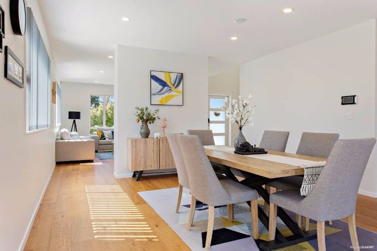 Photo of property in 109 Kowhai Road, Mairangi Bay, Auckland, 0630