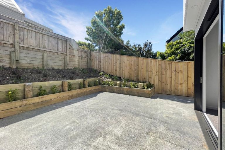 Photo of property in 11/23 Middleton Road, Johnsonville, Wellington, 6037