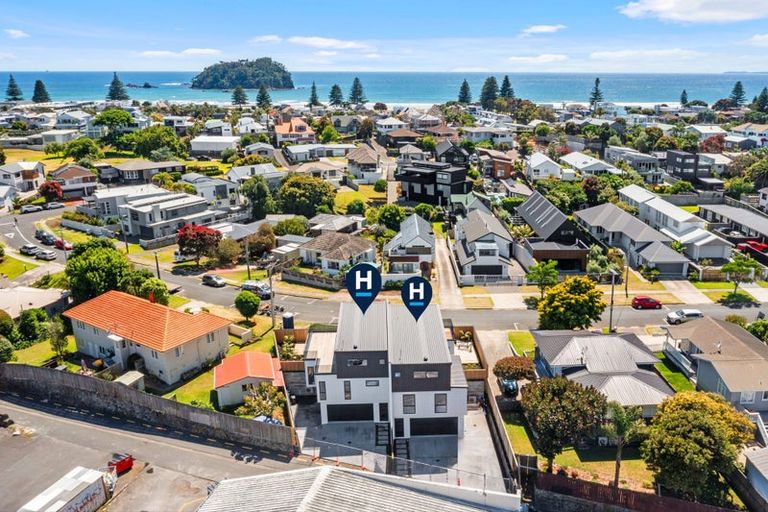 Photo of property in 12 Pitau Road, Mount Maunganui, 3116