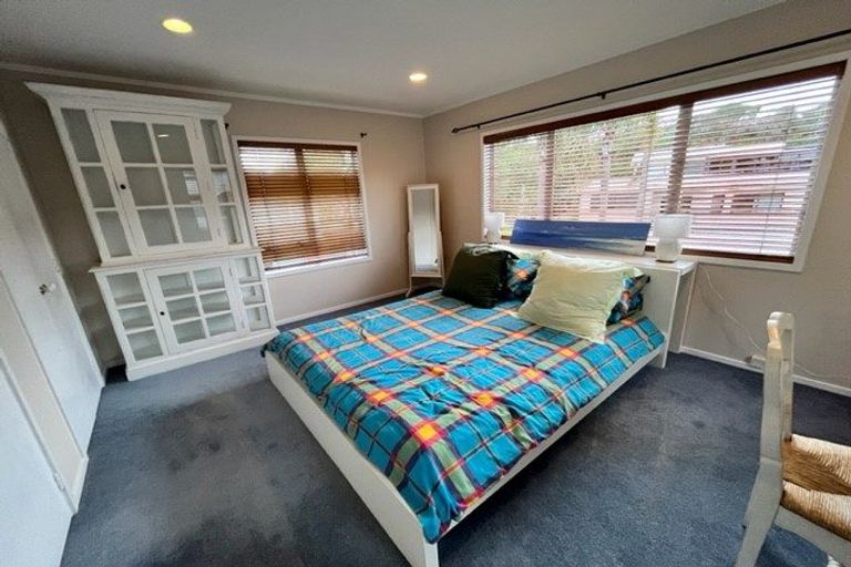 Photo of property in 59 The Esplanade, Eastern Beach, Auckland, 2012