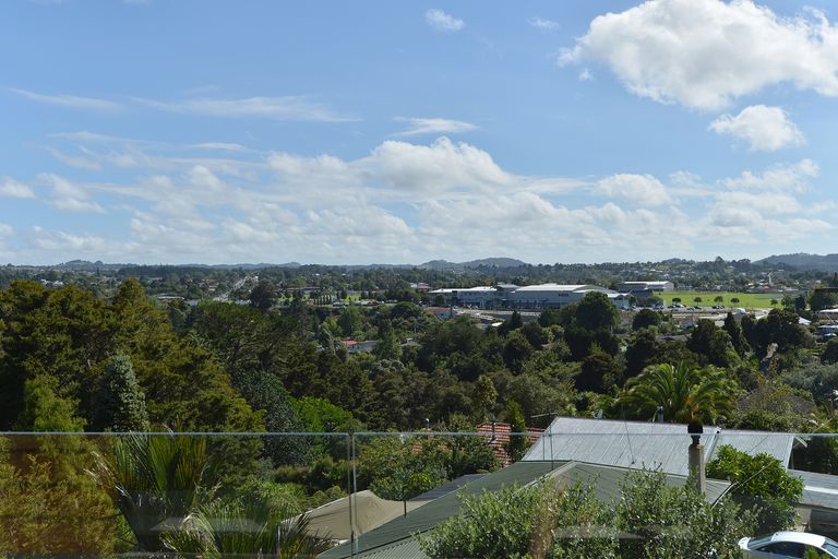 Photo of property in 6 Parkview Place, Stoke, Nelson, 7011