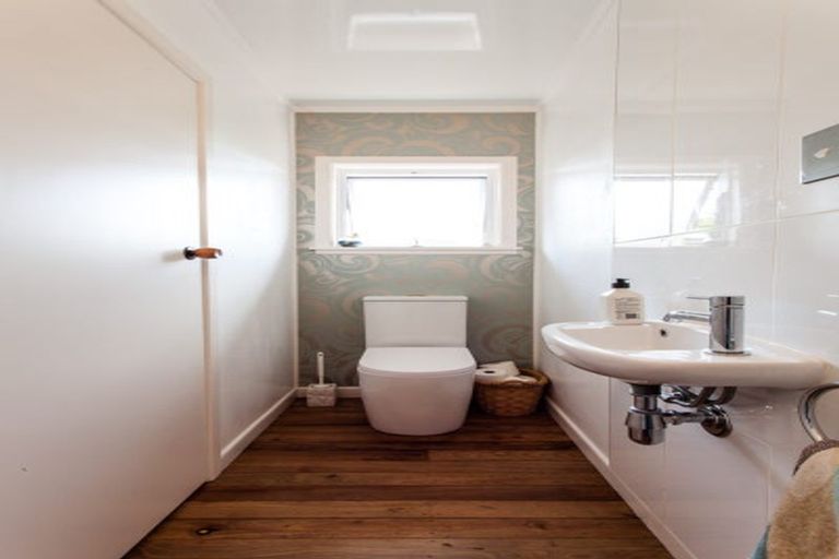 Photo of property in 99 Whau Valley Road, Whau Valley, Whangarei, 0112