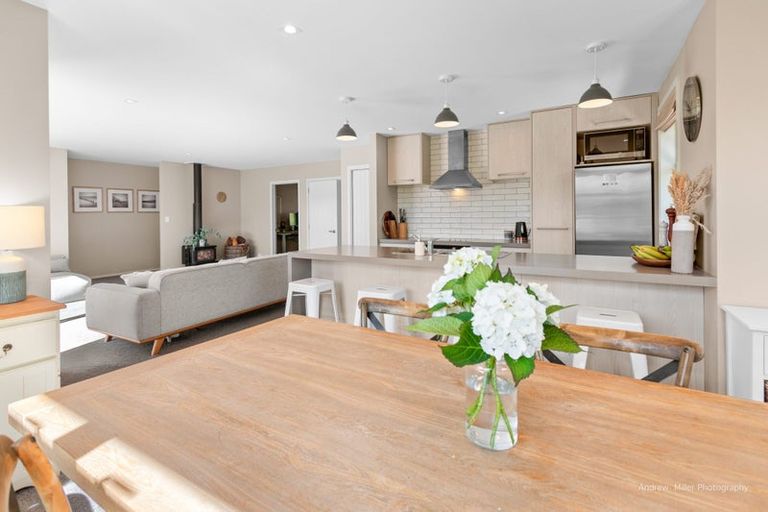 Photo of property in 1 Little Maude Drive, Lake Hawea, Wanaka, 9382