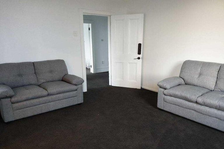 Photo of property in 36 Robertson Street, Richmond, Invercargill, 9810