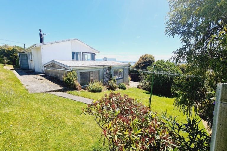 Photo of property in 11 Milton Street, Ohai, 9635