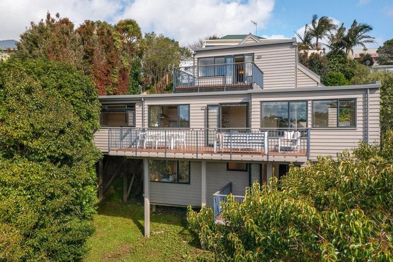 Photo of property in 1/20a Rawene Road, Birkenhead, Auckland, 0626