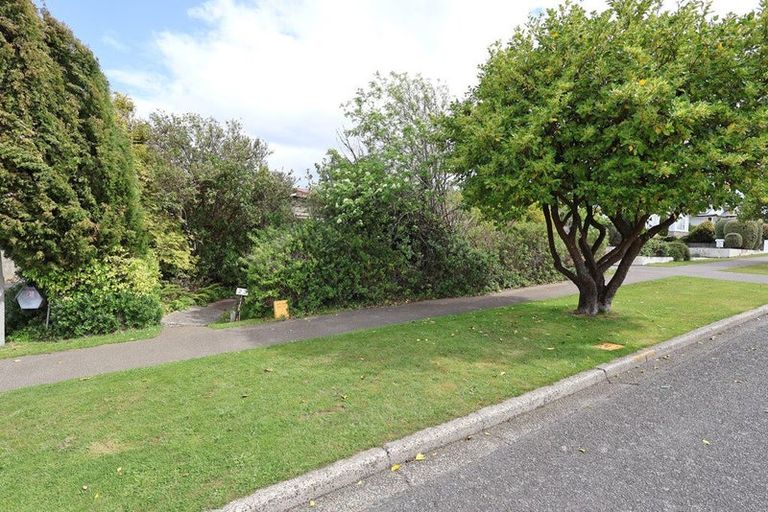 Photo of property in 23 Nichol Street, Heidelberg, Invercargill, 9812