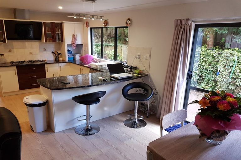 Photo of property in 28 Langana Avenue, Browns Bay, Auckland, 0630