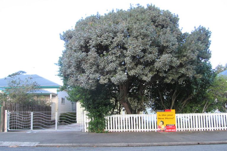 Photo of property in 6 Hall Street, Napier South, Napier, 4110