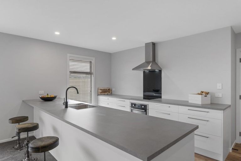 Photo of property in 7 Boyce Lane, Amberley, 7410