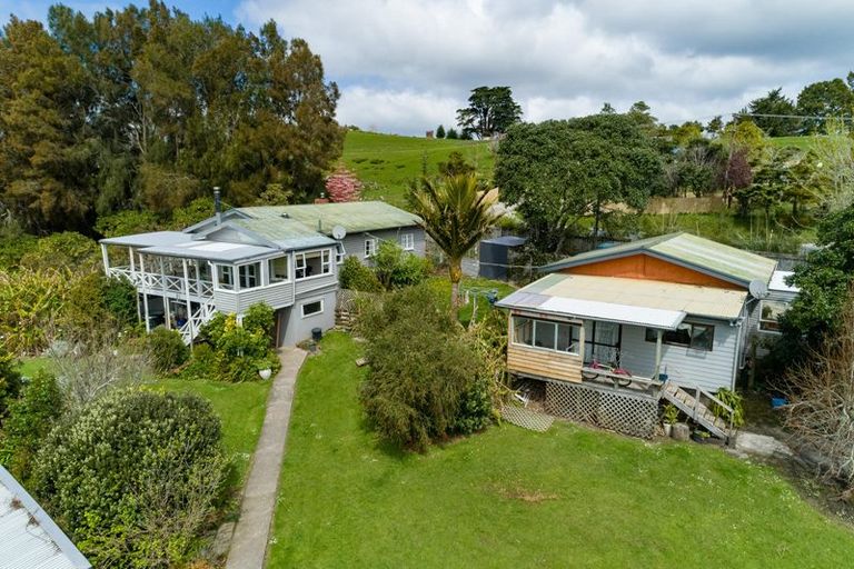 Photo of property in 325 Sandspit Road, Warkworth, 0982