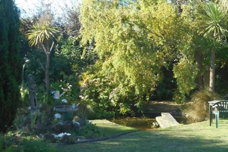 Photo of property in 2c Wainoni Road, Wainoni, Christchurch, 8061
