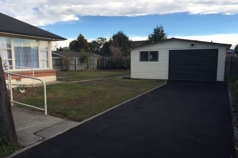 Photo of property in 11 Smitheram Street, Allenton, Ashburton, 7700