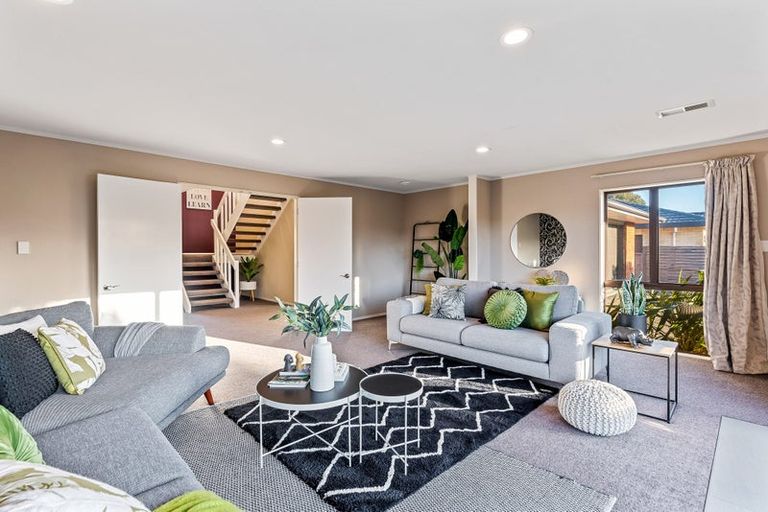 Photo of property in 6 The Avenue, Paraparaumu Beach, Paraparaumu, 5032