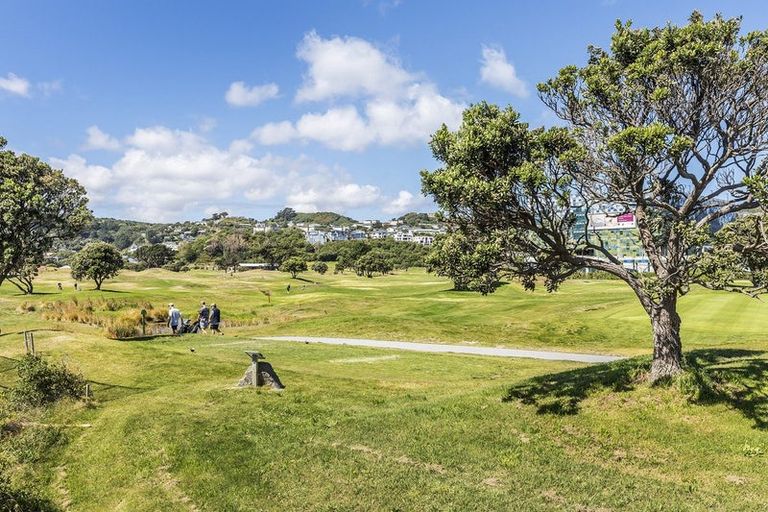 Photo of property in 380a Broadway, Miramar, Wellington, 6022