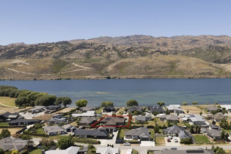 Photo of property in 21 De Bettencor Place, Mount Pisa, Cromwell, 9383