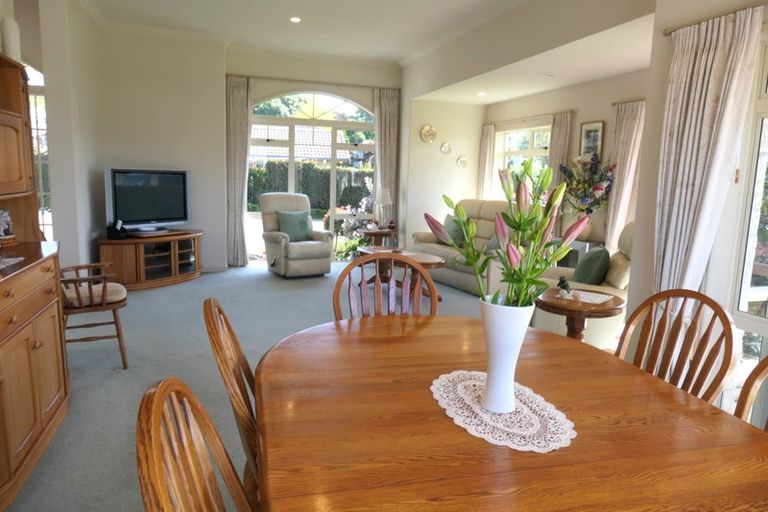 Photo of property in 43 Raukawa Drive, Bethlehem, Tauranga, 3110