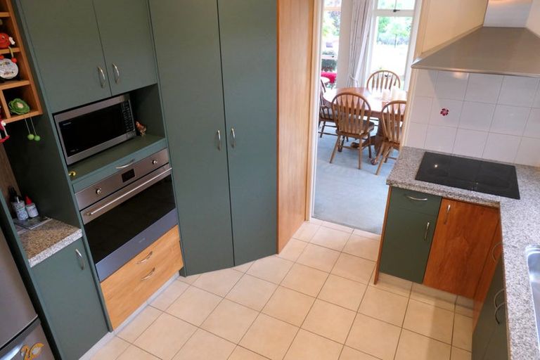 Photo of property in 43 Raukawa Drive, Bethlehem, Tauranga, 3110