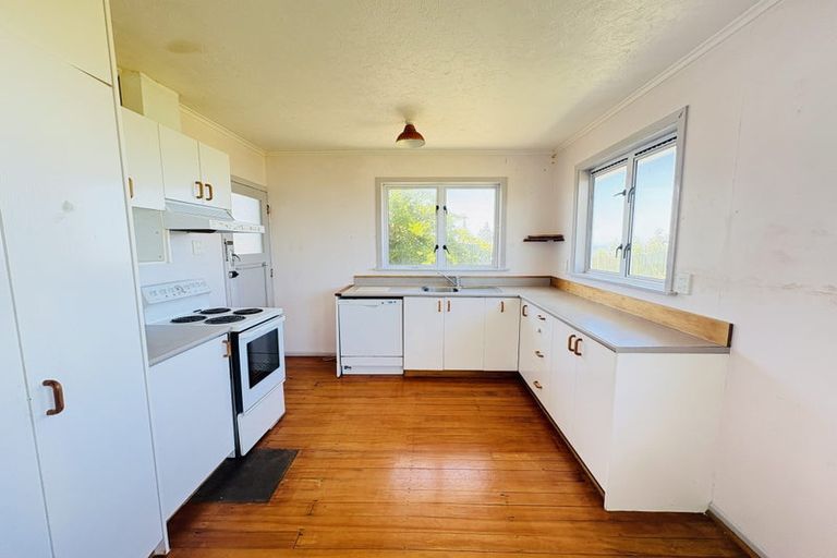 Photo of property in 1 Kapiti Terrace, Castlecliff, Whanganui, 4501
