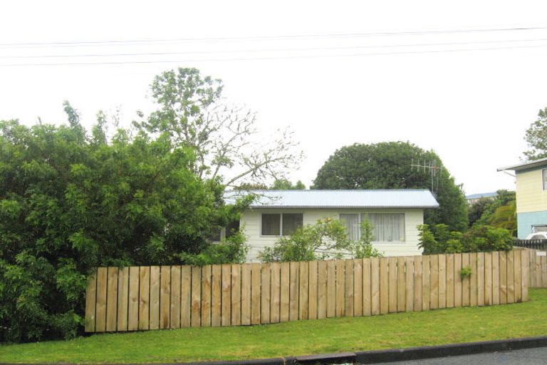 Photo of property in 18 Sunnyside Street, Onerahi, Whangarei, 0110
