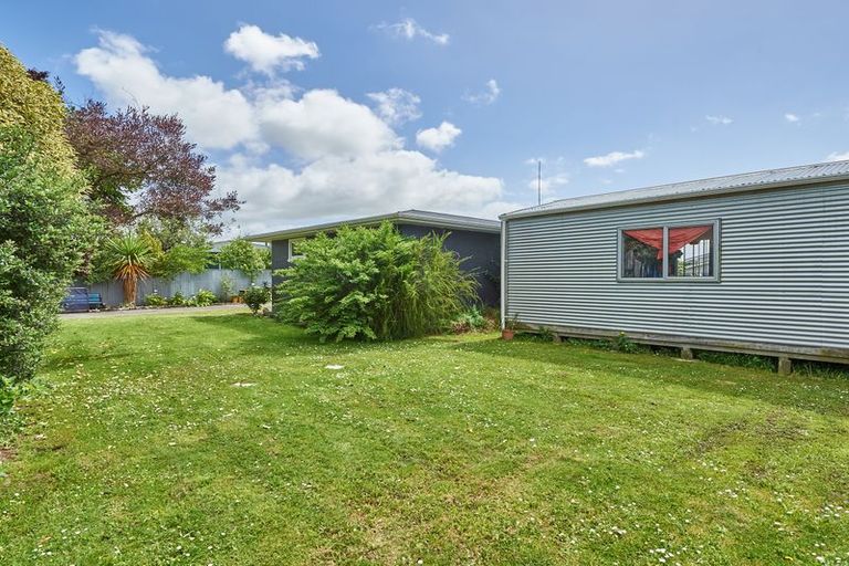 Photo of property in 1 Blenheim Place, Feilding, 4702