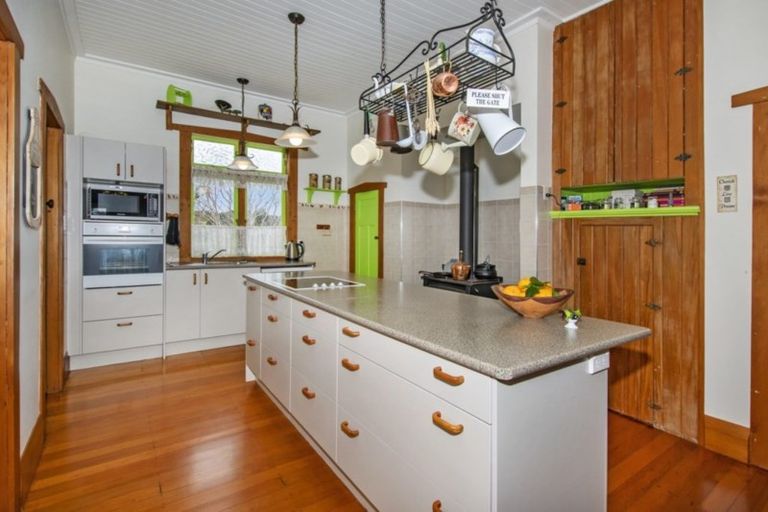 Photo of property in 742 Ngunguru Road, Glenbervie, Whangarei, 0173