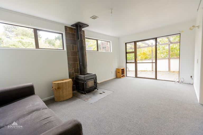 Photo of property in 10 Arawata Terrace, Fernhill, Queenstown, 9300