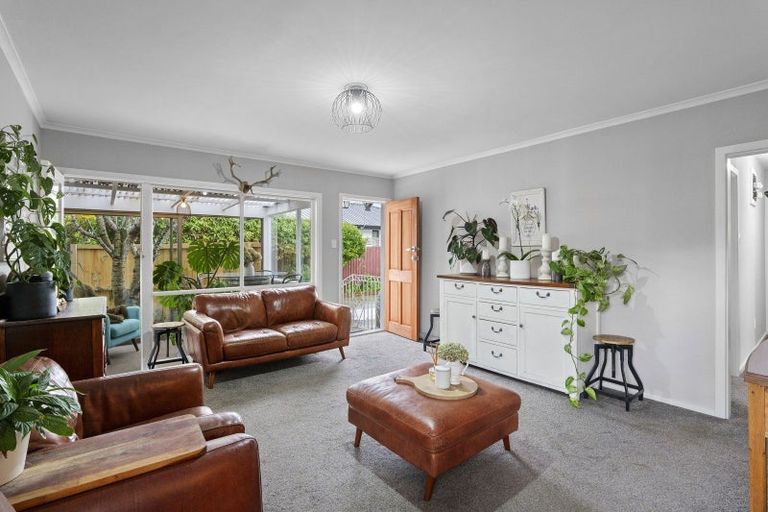 Photo of property in 1/5a Holliss Avenue, Cashmere, Christchurch, 8022