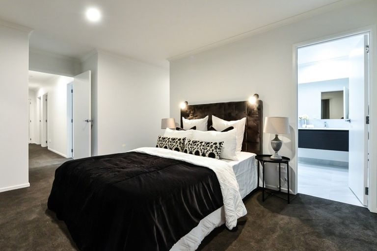 Photo of property in 11 Kimbolton Street, Rototuna North, Hamilton, 3210