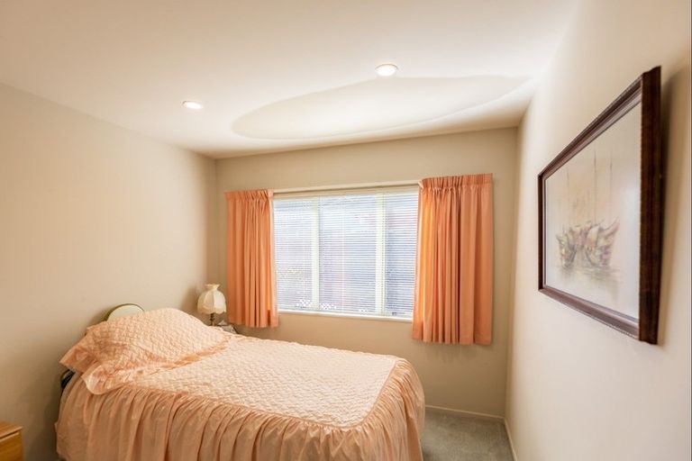 Photo of property in 10 Park Road, Greenmeadows, Napier, 4112