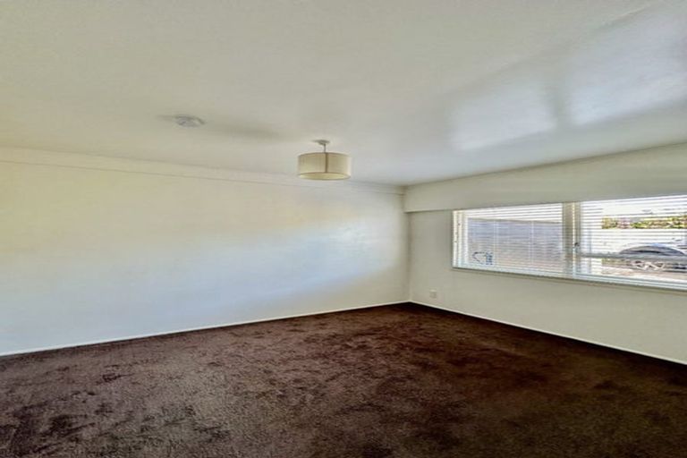 Photo of property in 80 Ngataringa Road, Devonport, Auckland, 0624