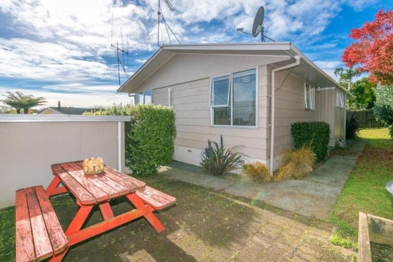 Photo of property in 26b Knightsbridge Place, Dinsdale, Hamilton, 3204