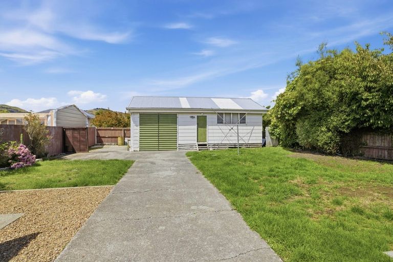 Photo of property in 11 Leistrella Road, Hoon Hay, Christchurch, 8025