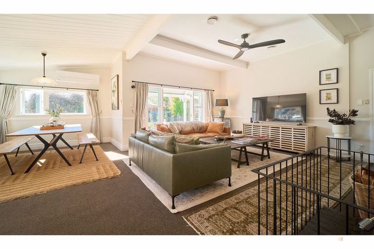 Photo of property in 260 Talbot Street, Geraldine, 7930